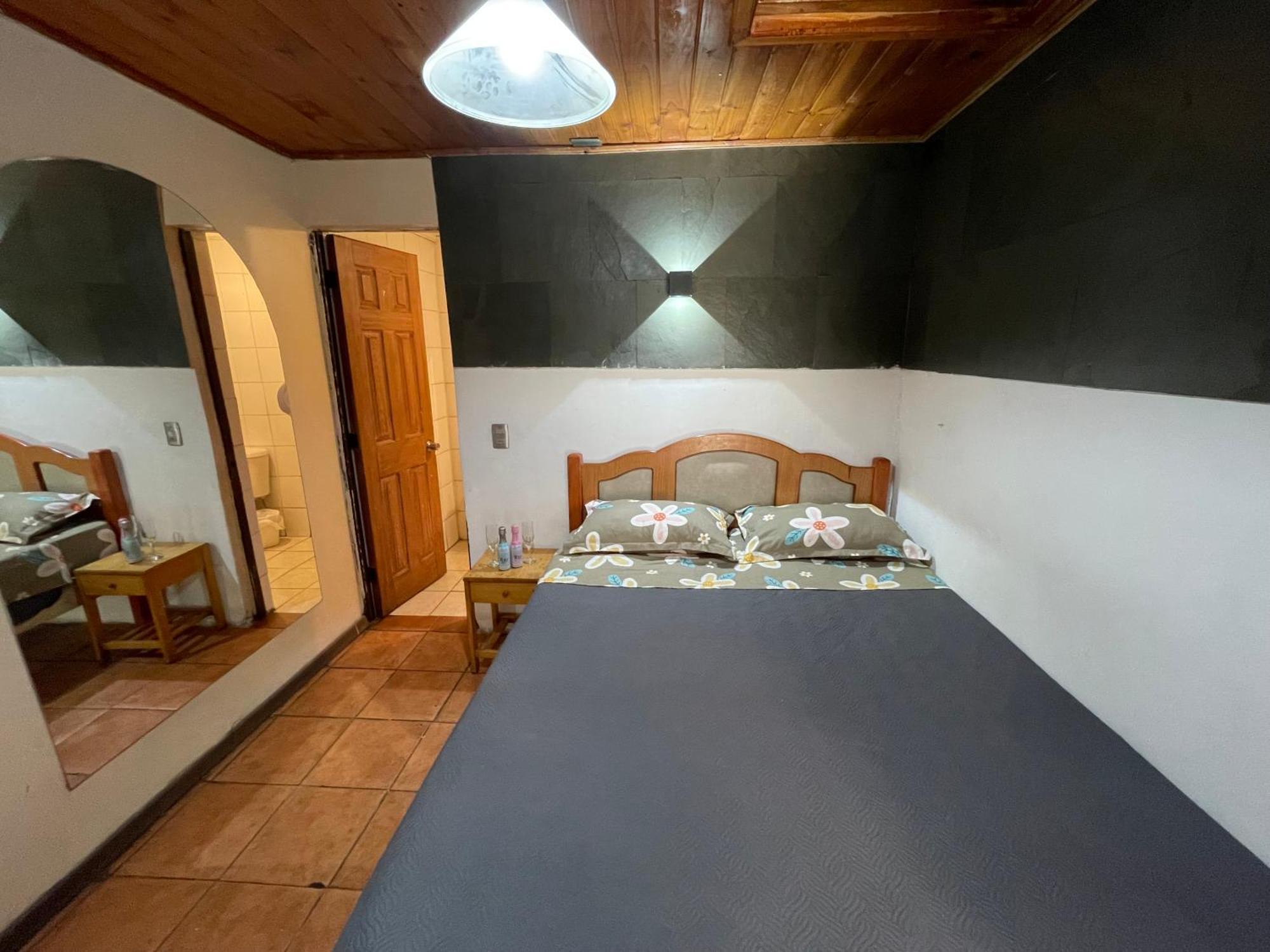 Residencial Don Santiago Bed and Breakfast Talca  Exteriör bild
